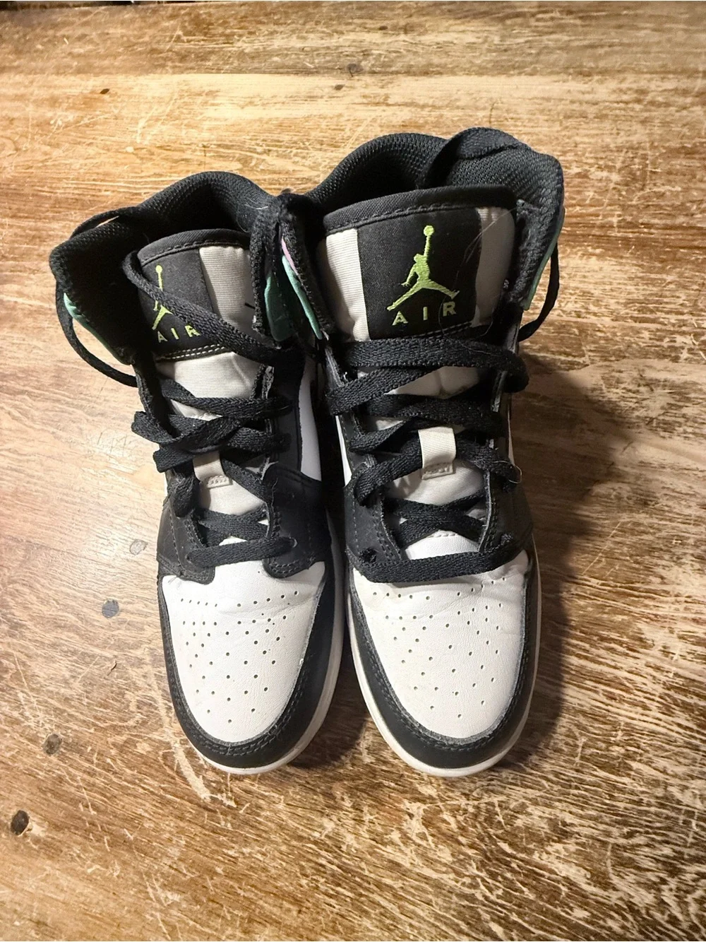 Nike Kids' Air Jordan 1 Low - Black/White with Pastel Accents